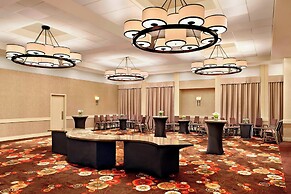 Sheraton Cavalier Calgary Hotel