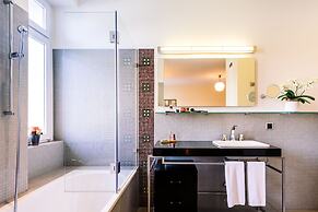 Art Deco Hotel Montana