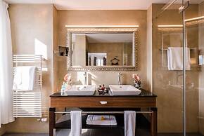 Art Deco Hotel Montana