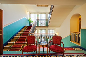 Art Deco Hotel Montana
