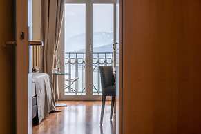 Art Deco Hotel Montana