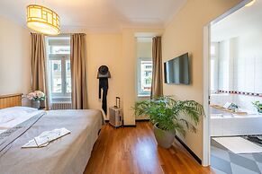 Art Deco Hotel Montana