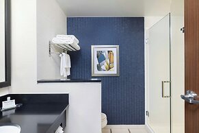 Fairfield Inn & Suites by Marriott Cape Cod Hyannis