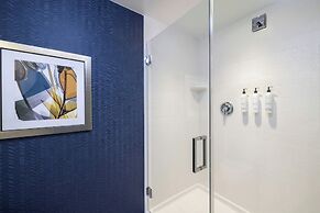 Fairfield Inn & Suites by Marriott Cape Cod Hyannis