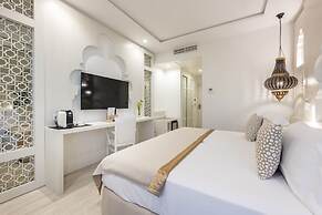 Saray Hotel