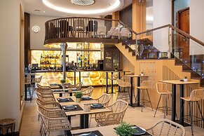 Saray Hotel