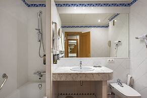 Saray Hotel