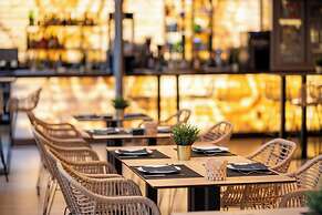 Saray Hotel