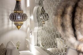 Saray Hotel