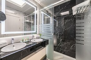 Saray Hotel