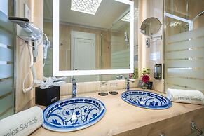 Saray Hotel
