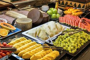 Saray Hotel