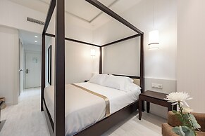 Saray Hotel