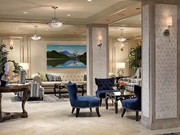 Chateau Victoria Hotel and Suites