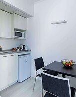 Best Western Regency Suites