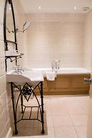 Ballachulish Hotel