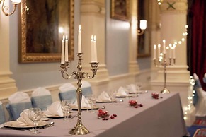 Exeter Rougemont hotel by Sunday