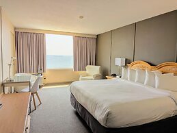 Confederation Place - Hotel
