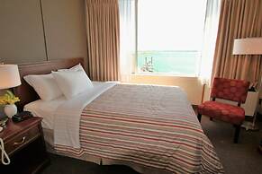 Confederation Place - Hotel