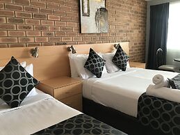 Jumbuck Motor Inn