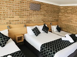 Jumbuck Motor Inn