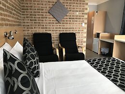 Jumbuck Motor Inn
