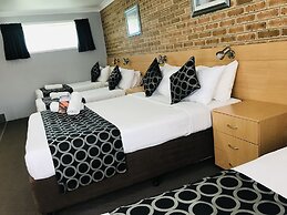 Jumbuck Motor Inn