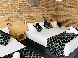 Jumbuck Motor Inn