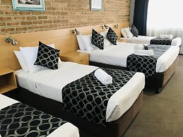 Jumbuck Motor Inn