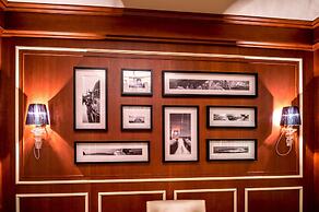 Hotel Century