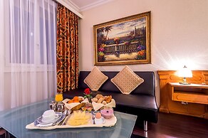 Hotel Century