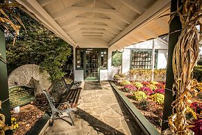 Olde Mill Inn