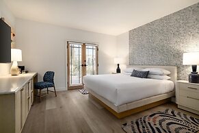 Hilton Scottsdale Resort & Villas