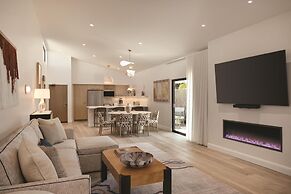 Hilton Scottsdale Resort & Villas