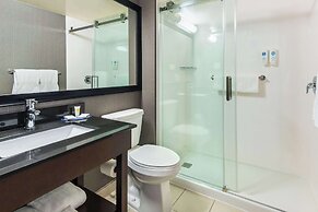 Comfort Inn Kingston - Highway 401