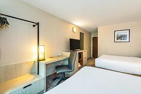 Comfort Inn Kingston - Highway 401