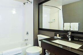 Comfort Inn Kingston - Highway 401