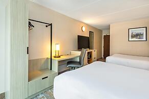 Comfort Inn Kingston - Highway 401