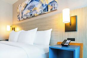 Comfort Inn Kingston - Highway 401