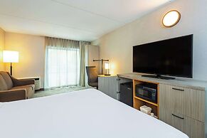 Comfort Inn Kingston - Highway 401