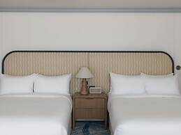 Elysium Noosa Resort - MGallery Collection