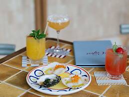 Elysium Noosa Resort - MGallery Collection