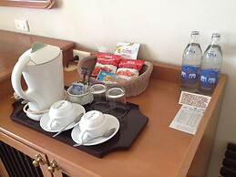 Indra Regent Hotel