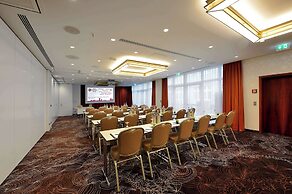 Best Western Plus Delta Park Hotel