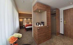 Best Western Plus Delta Park Hotel