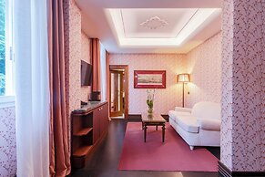 Hotel Regency