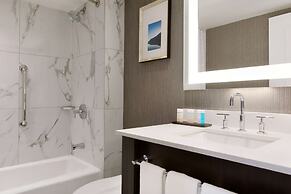 Embassy Suites by Hilton Toronto Airport