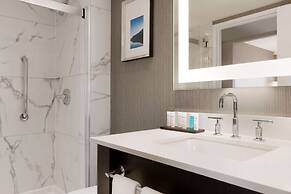 Embassy Suites by Hilton Toronto Airport