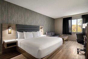 Radisson Hotel Montreal Airport