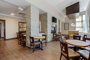 Best Western Plus Edmonton Airport